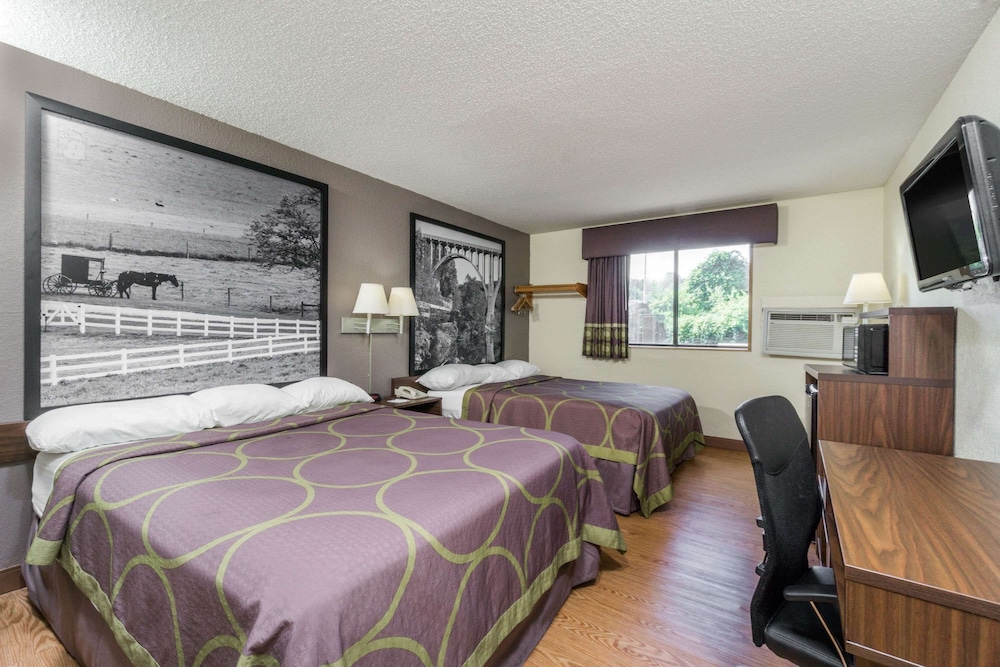 Super 8 by Wyndham Zanesville. 18/40