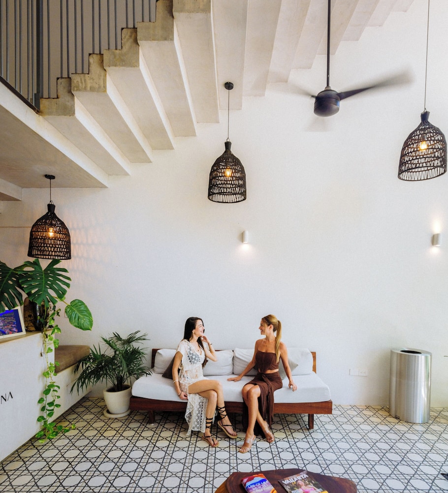 Agua de Luna Boutique Hotel 46/64