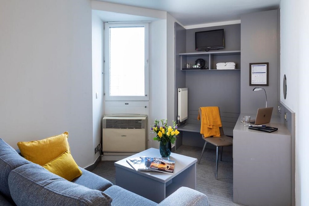 STG Hotel London Oxford Street 118/143
