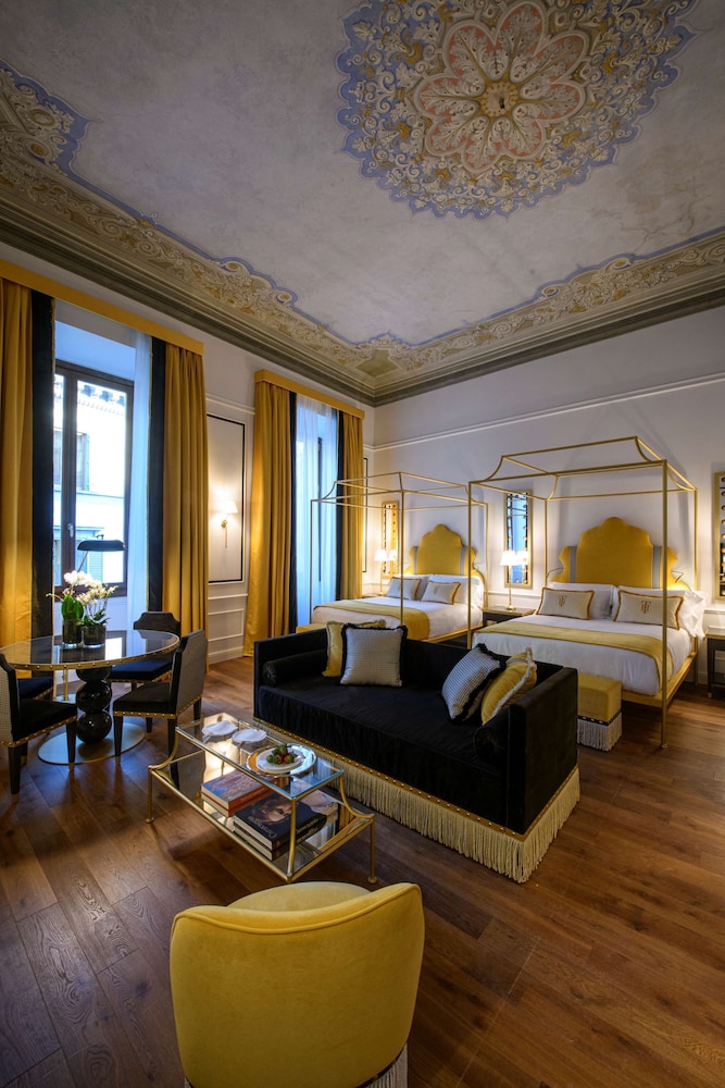 IL Tornabuoni The Unbound Collection by Hyatt 33/50