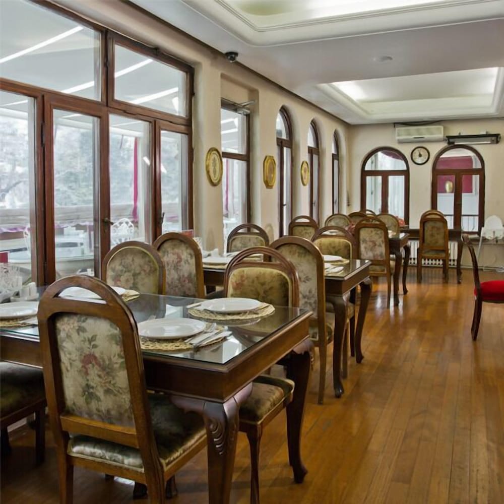 La Villa Blanche Hotel 16/21
