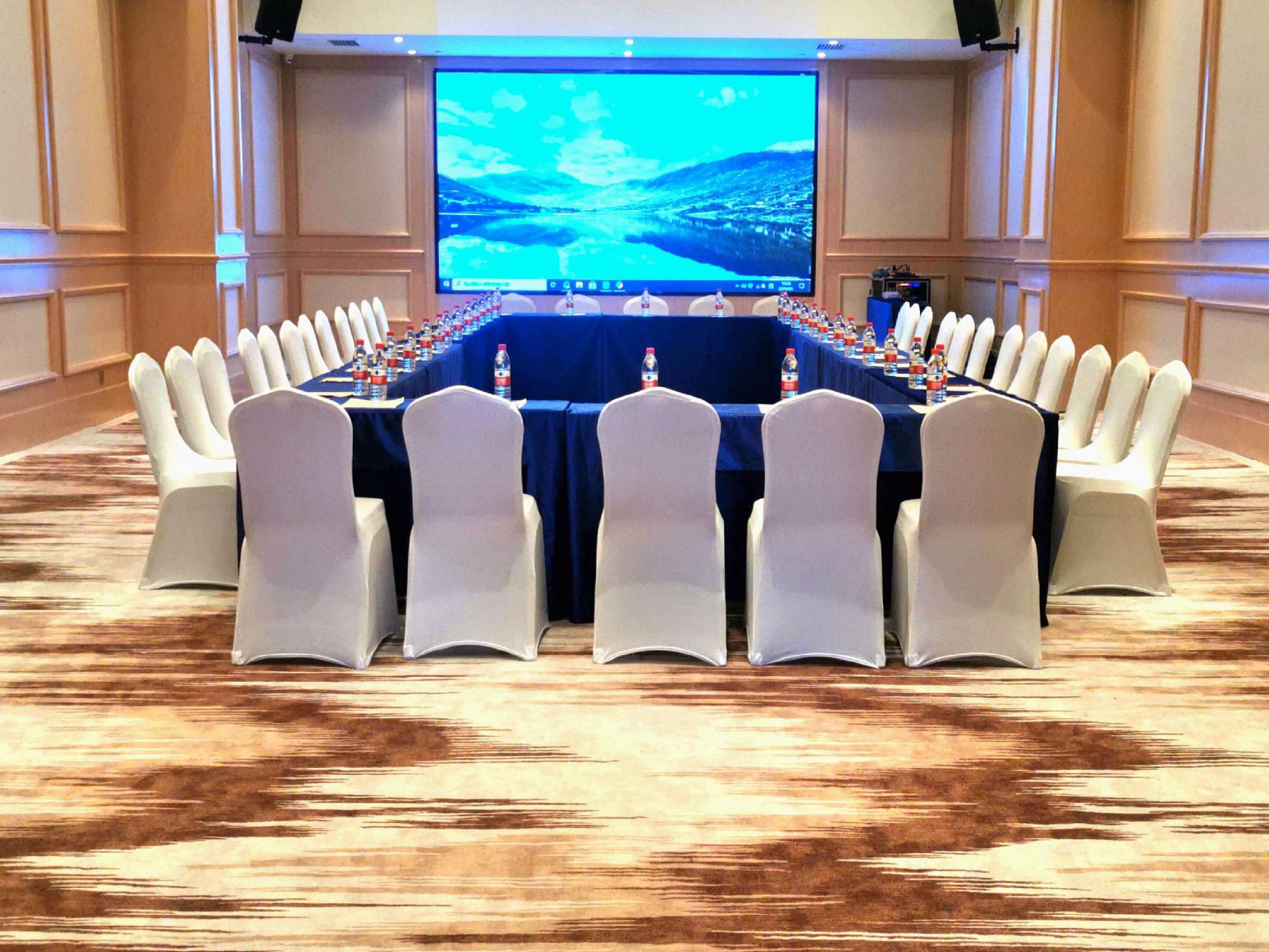 Vienna Hotel (Foshan Sanshui Forest Park) 34/36