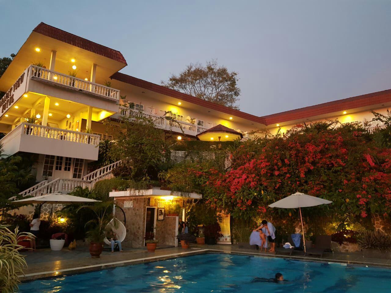 Parapat View Hotel 2/15