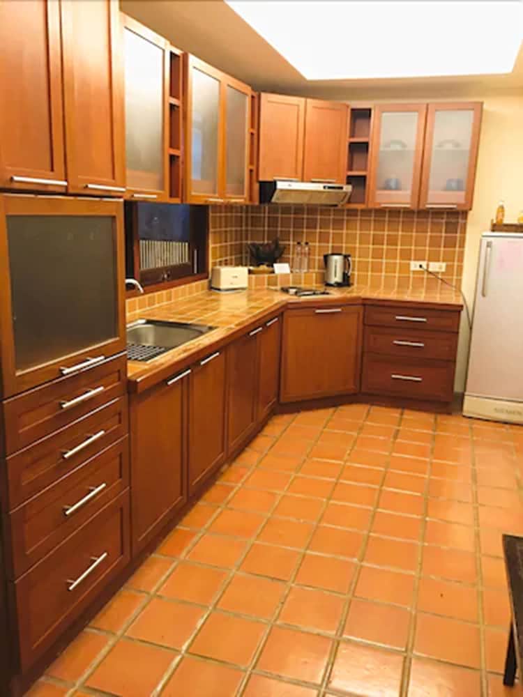 Nirvana Boutique Suites 8/50