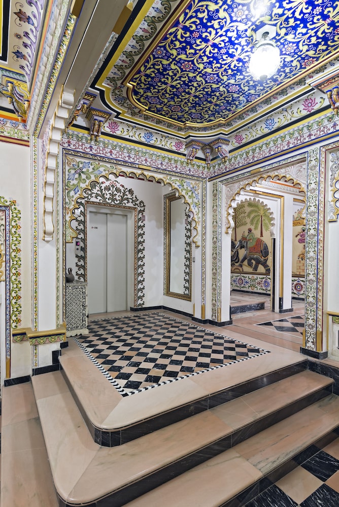 Chunda Palace 6/49