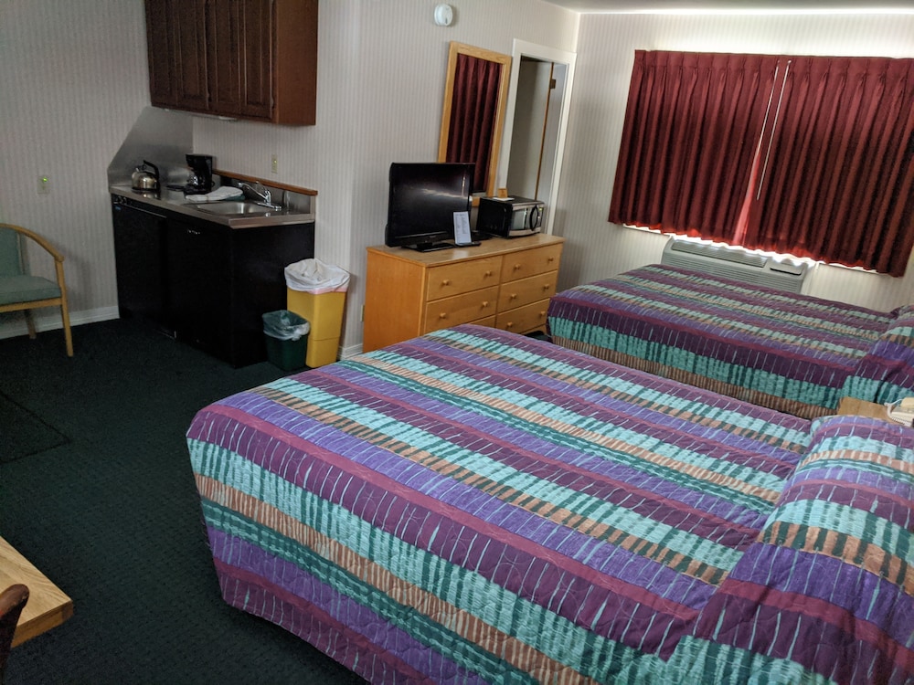 Stowe Motel Snowdrift 7/65