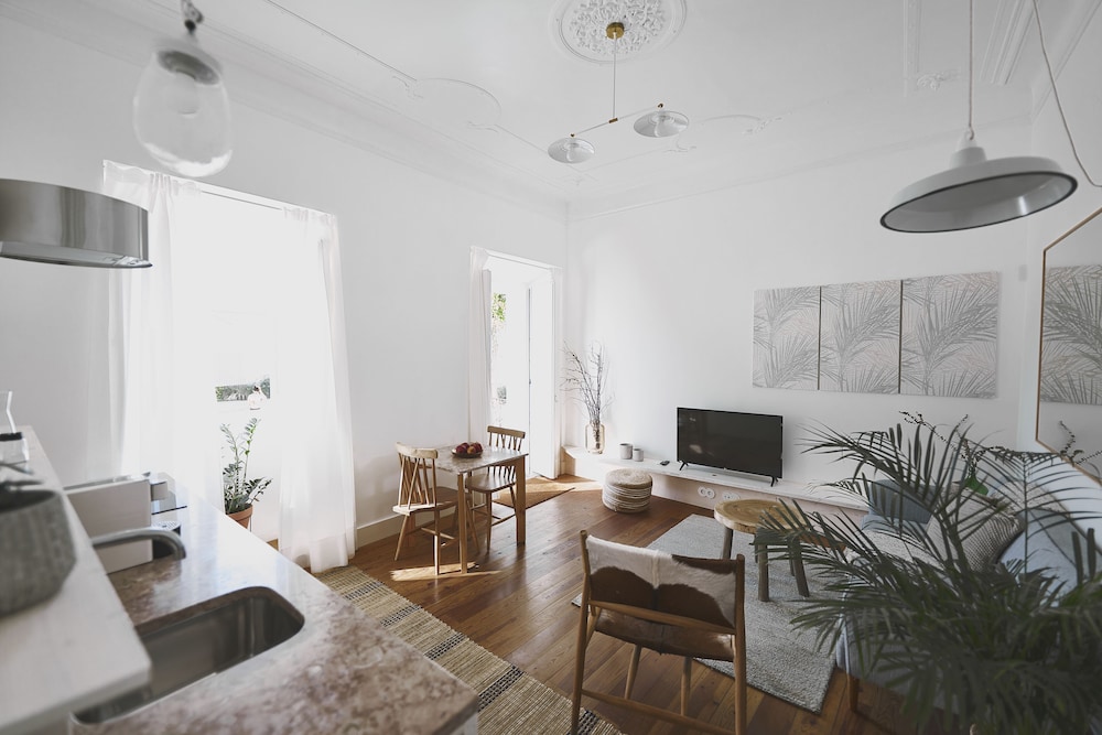 Dona Graca Lisbon Apartments 18/50