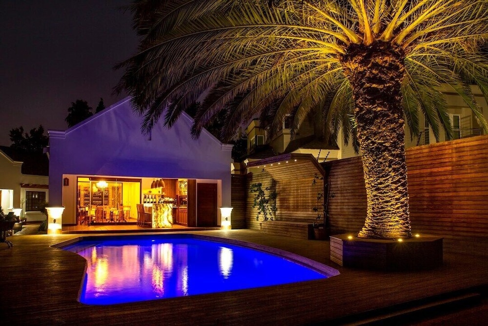The Giglio Boutique Hotel 22/23