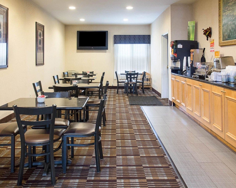 restaurant-cafeteria