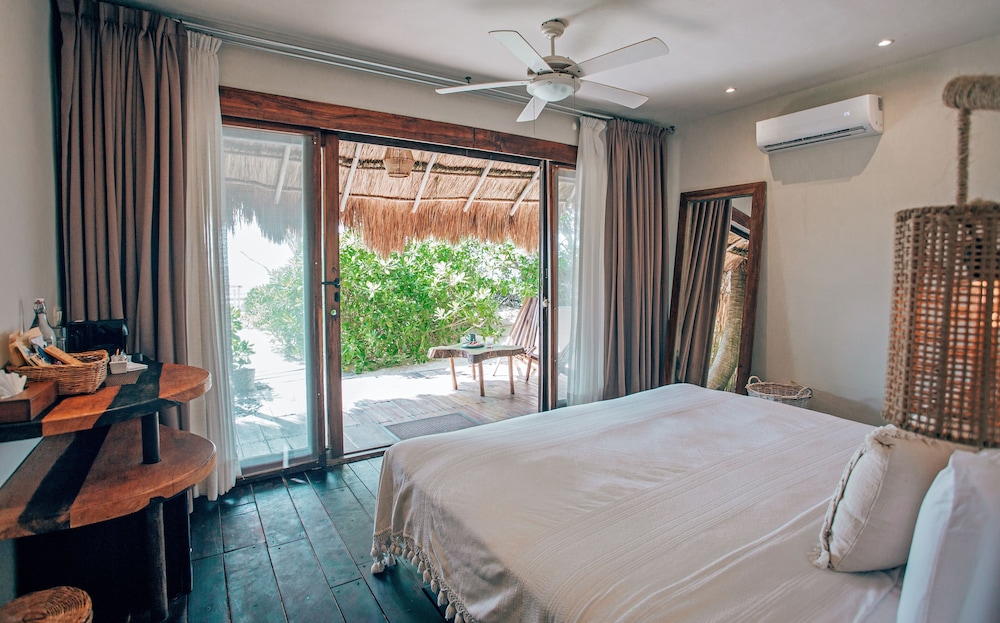 Orchid House Tulum Beach 10/50
