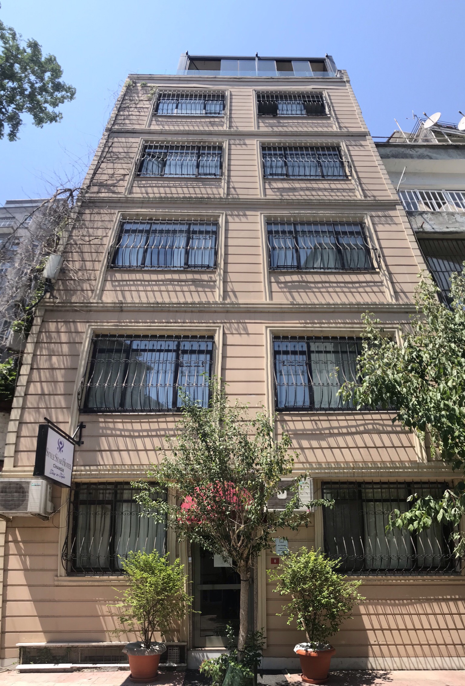 Style Star Hotel Cihangir 1/48
