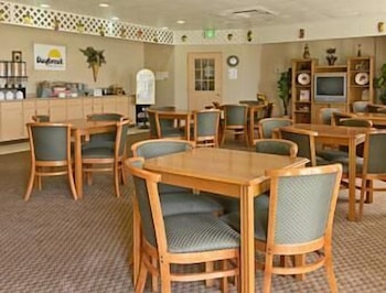 Days Inn By Wyndham Hillsboro Tx 29/37