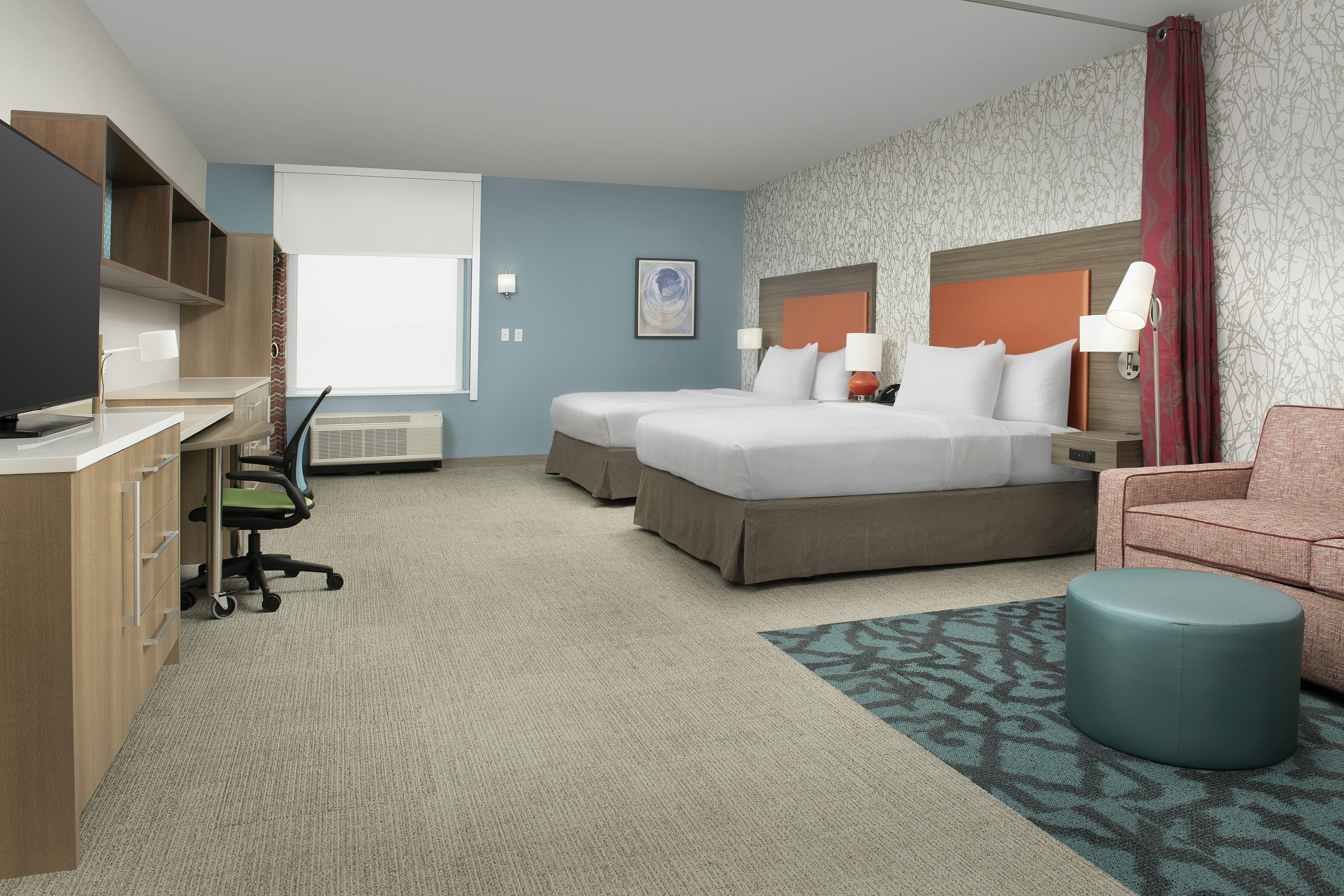 STUDIO, 2 QUEEN BEDS, ACCESSIBLE