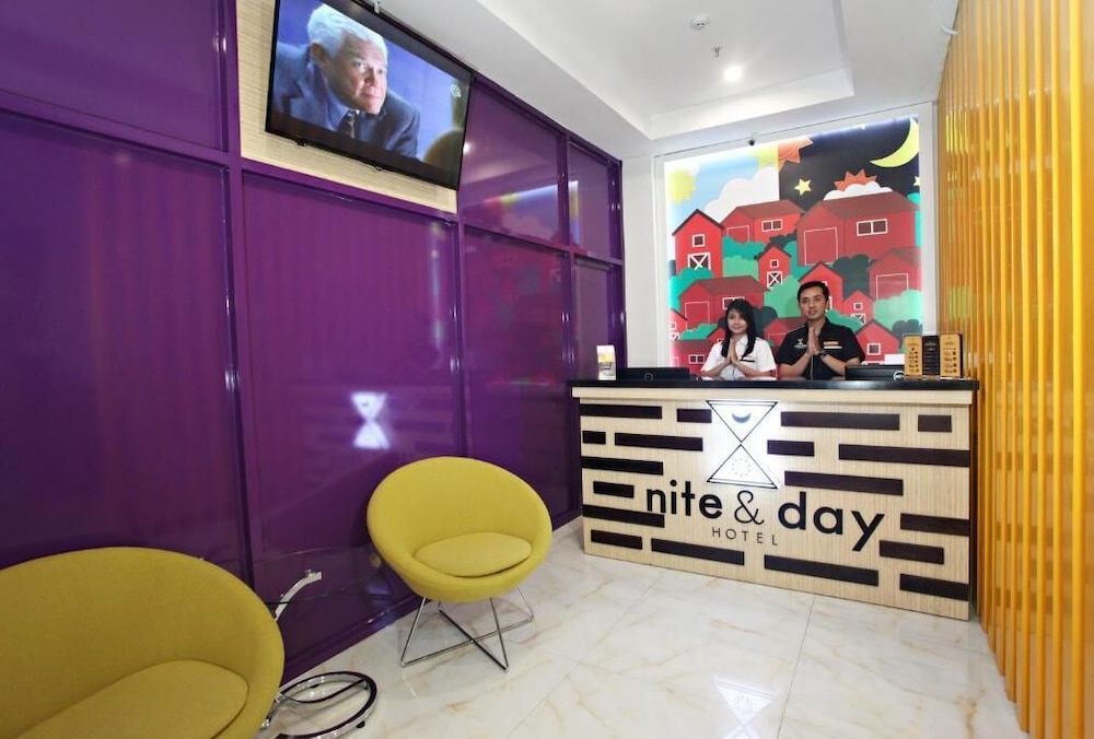 Nite And Day Surabaya Gunungsari 1/30