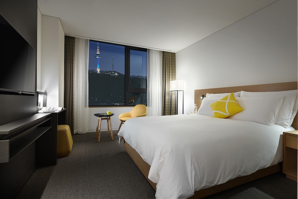 L7 MYEONGDONG by LOTTE HOTELS 12/40