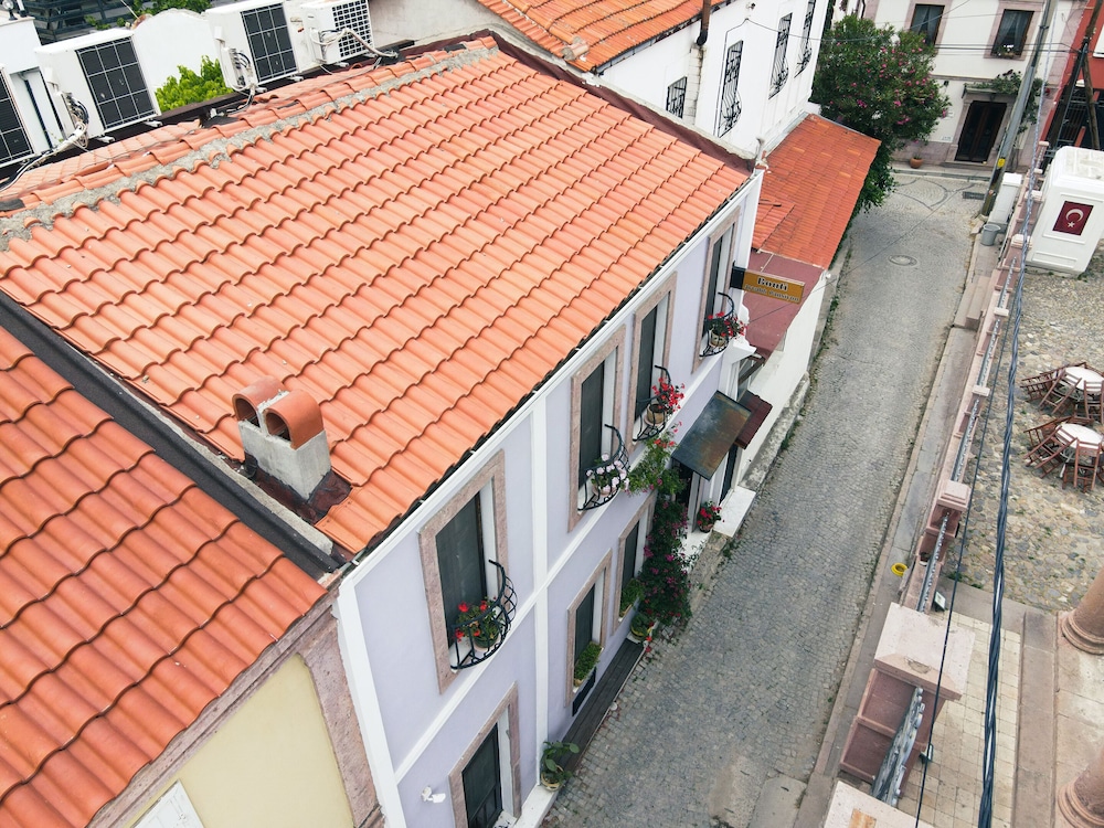 Bouti Ayvalik Otel 6/50