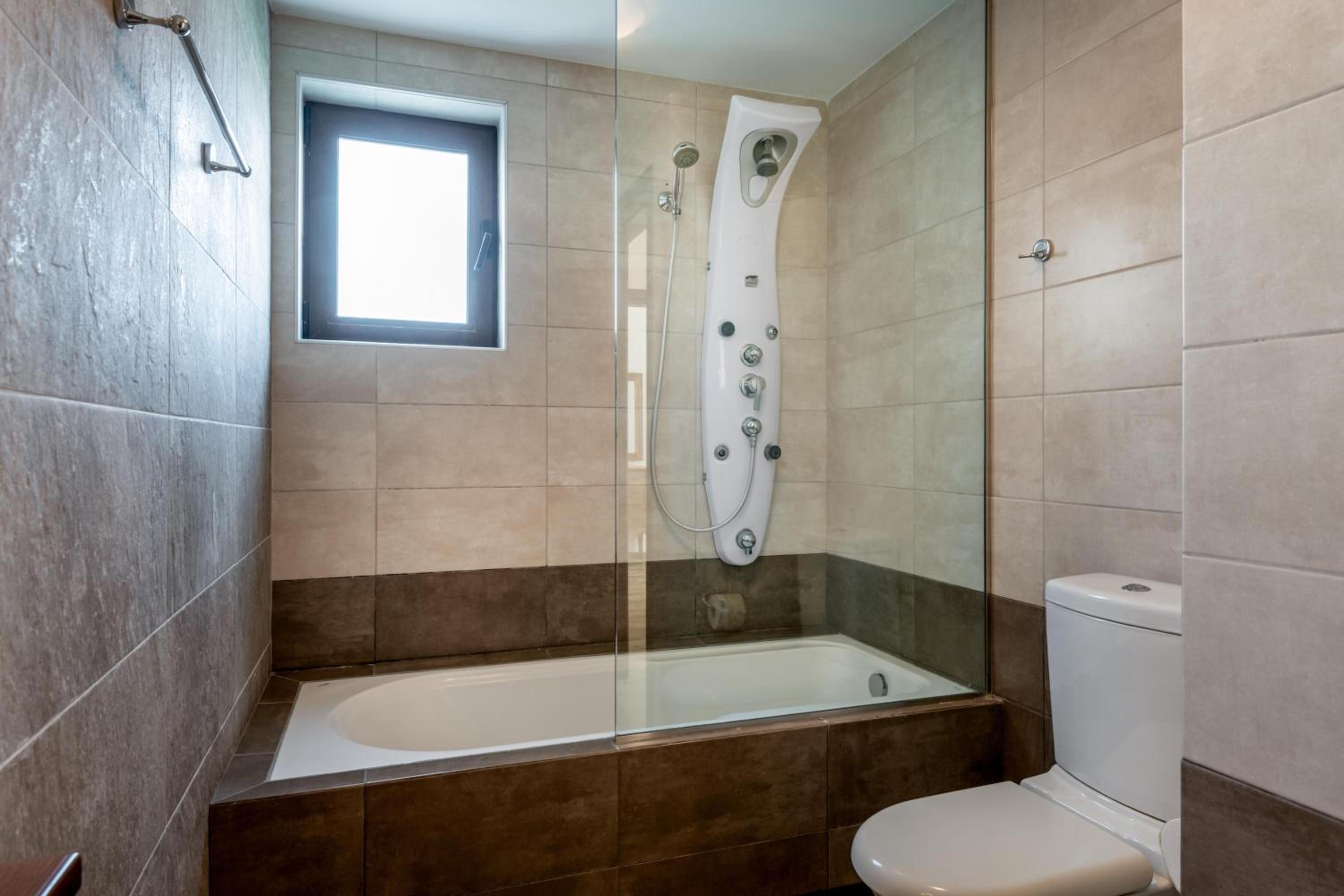فيلا بغرفتي نوم، Villa Aerino 6/8