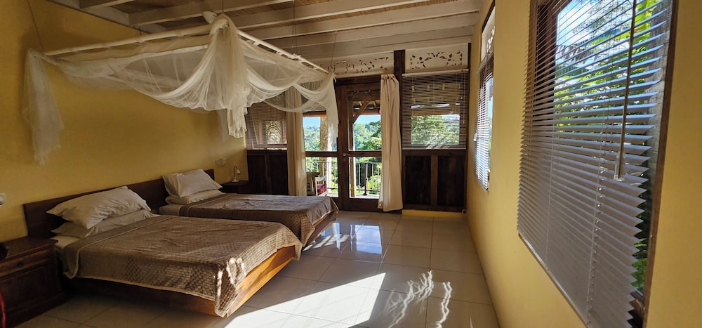 Prashanti Ubud 10/50