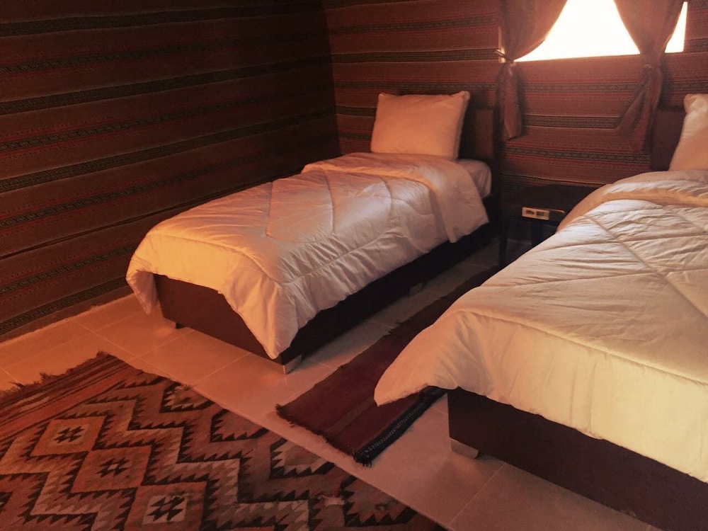 Beyond Wadi Rum Camp 14/50