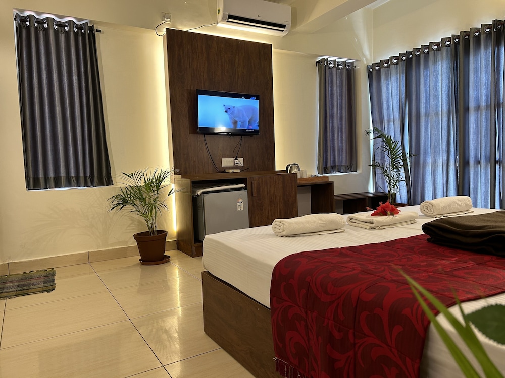 The Ocean Park Beach Resort 16/45