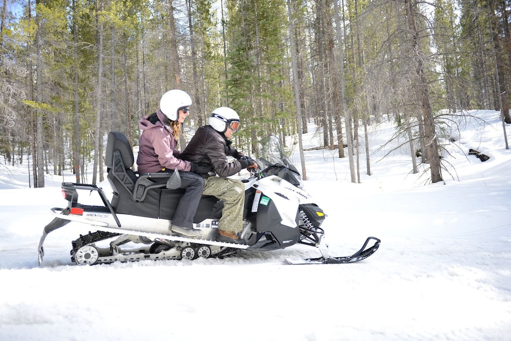 Winter Park Mountain Lodge 21/37