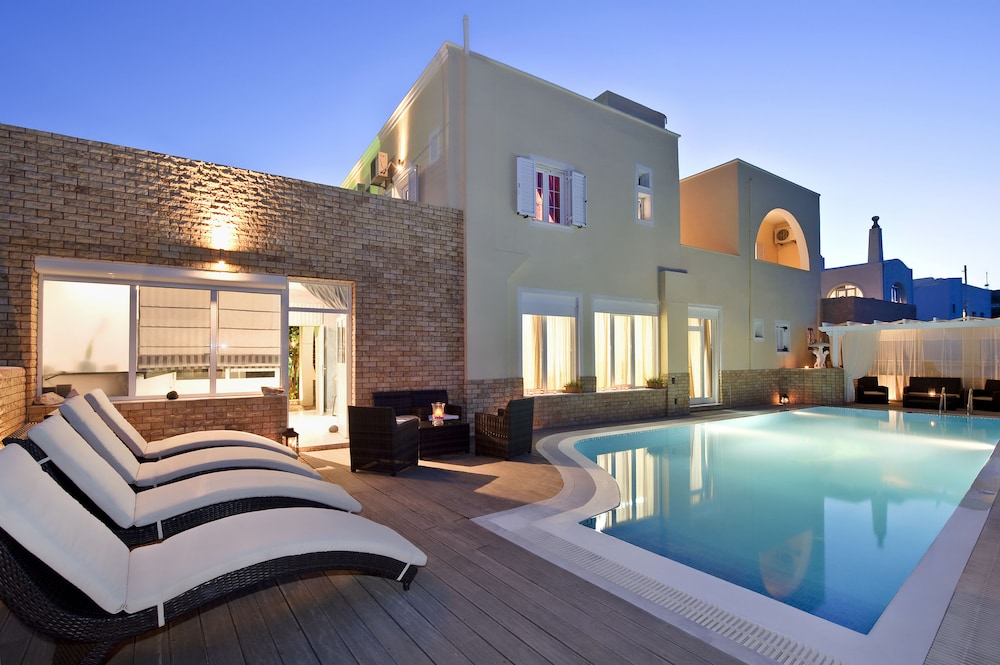 Gianna Suites 29/43
