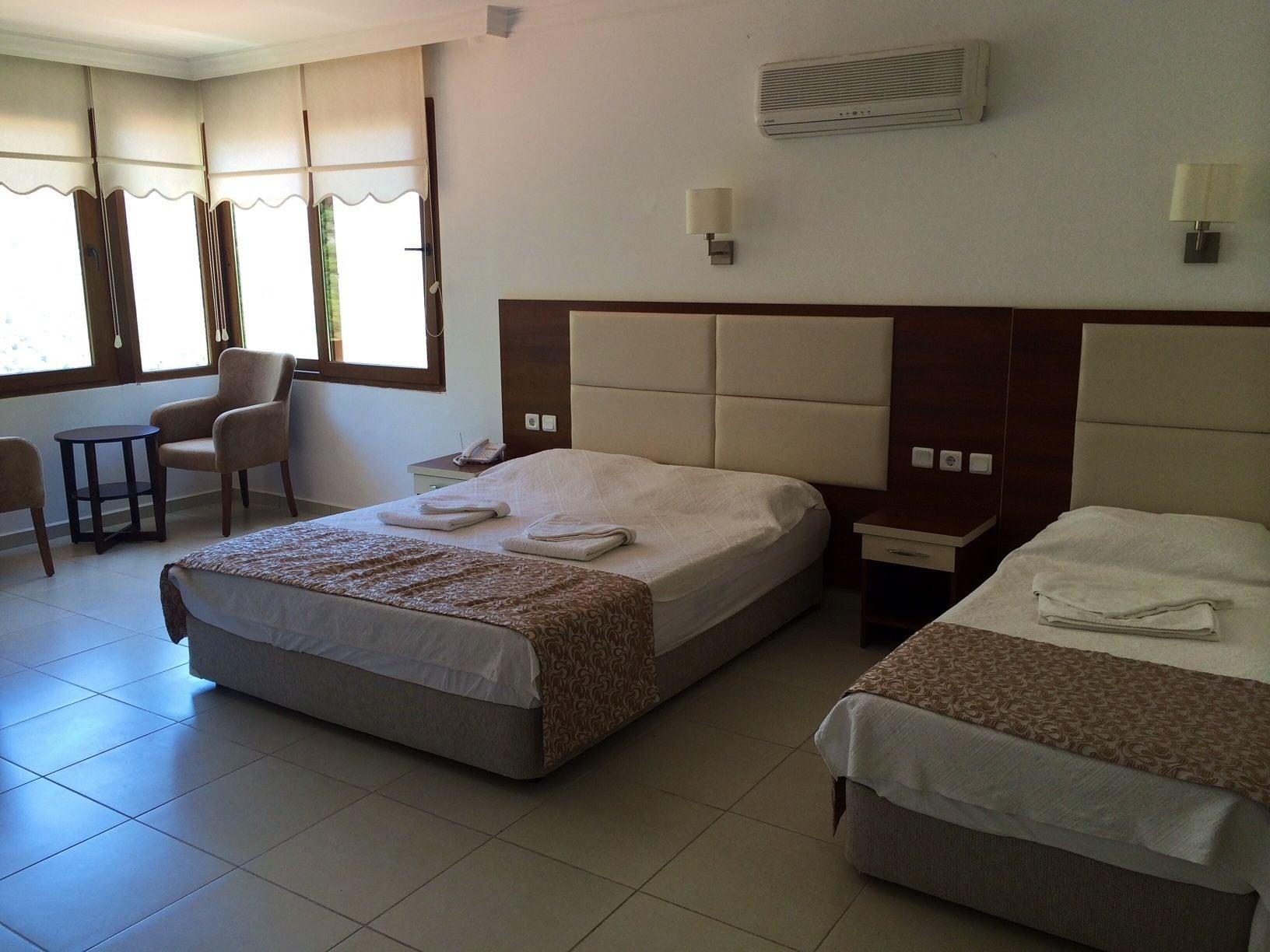 AYGUL HOTEL 12/25