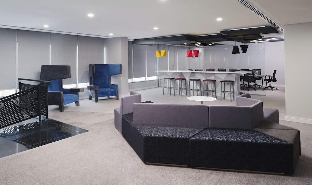 Studio M Muscat 25/43
