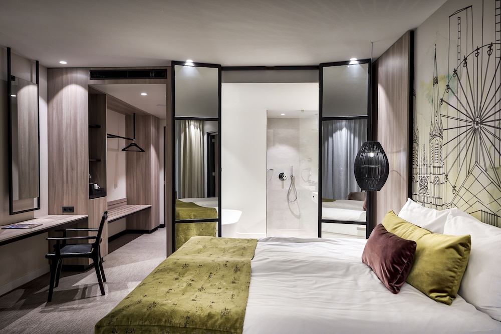 Jungle, Comfort, Quadruple, Twin Beds, Bunk Bed، Van der Valk Hotel Tilburg 2/3