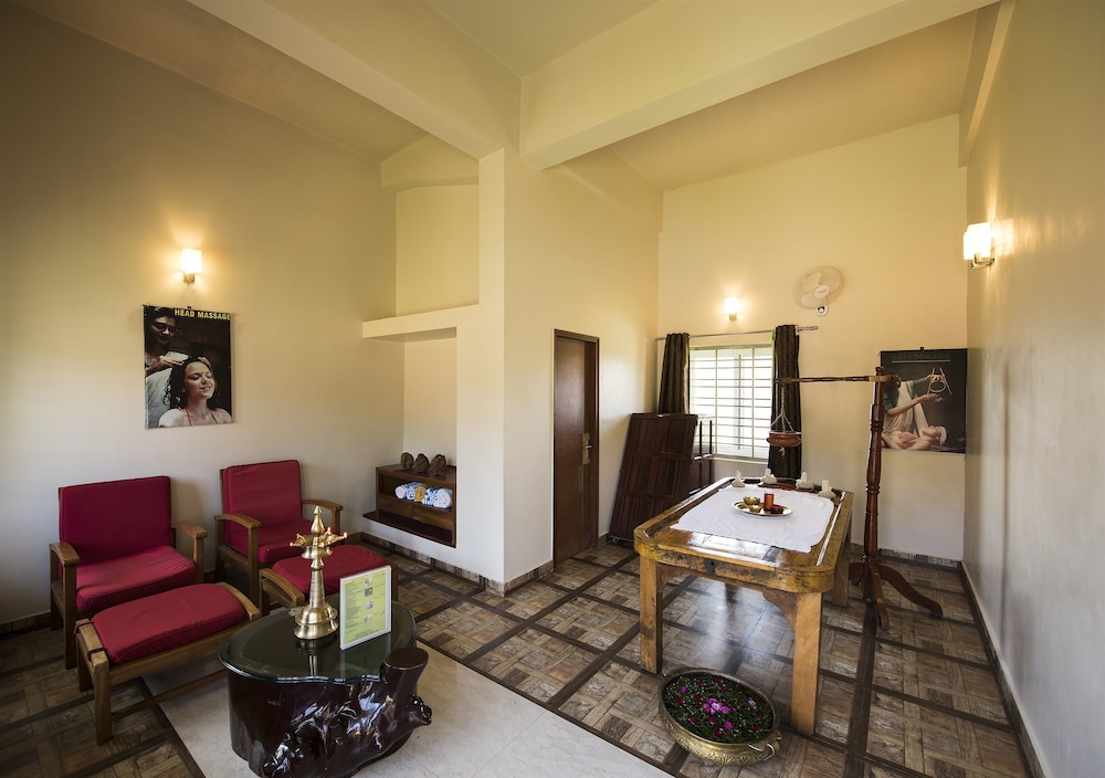 LEISURE VACATIONS WOODSTOCK VILLAS 28/50