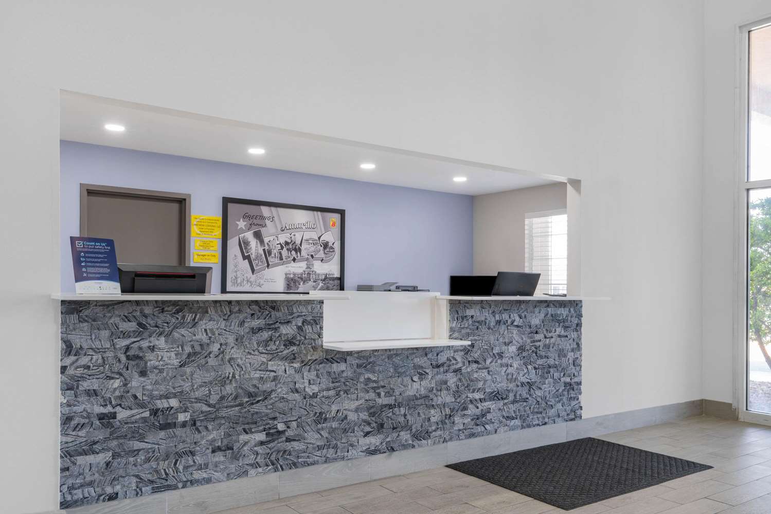 Super 8 By Wyndham Amarillo West 5/22