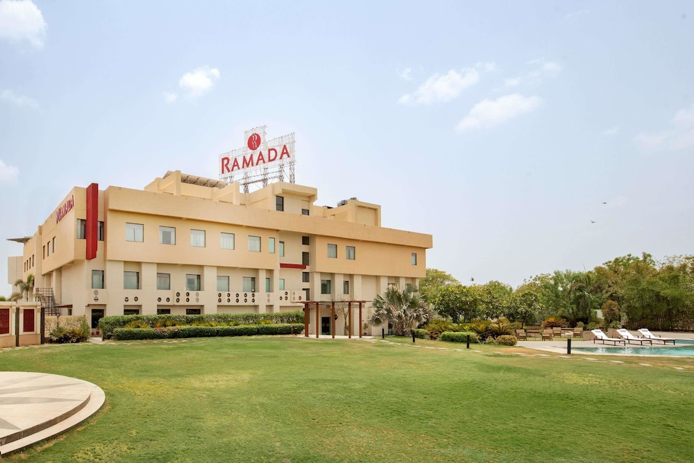 Ramada by Wyndham Ajmer 1/48