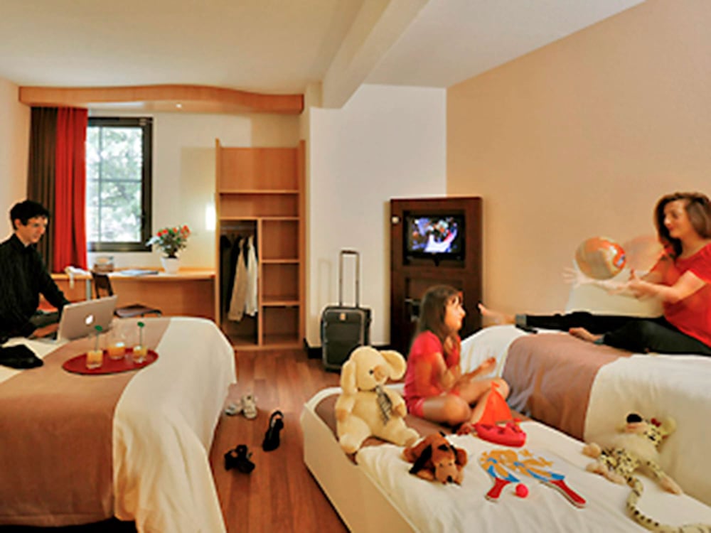 Ibis Sarlat 28/74