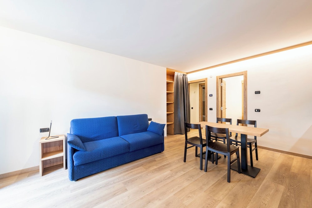 Residende Nevegall 25/42