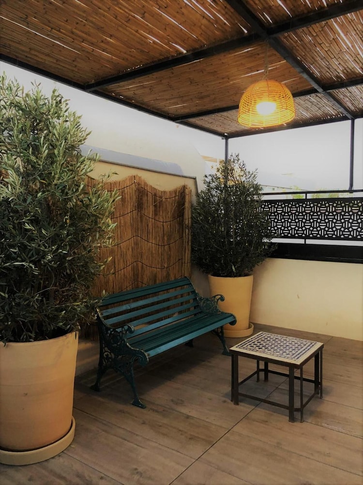 Hostal Hom Museo 28/36