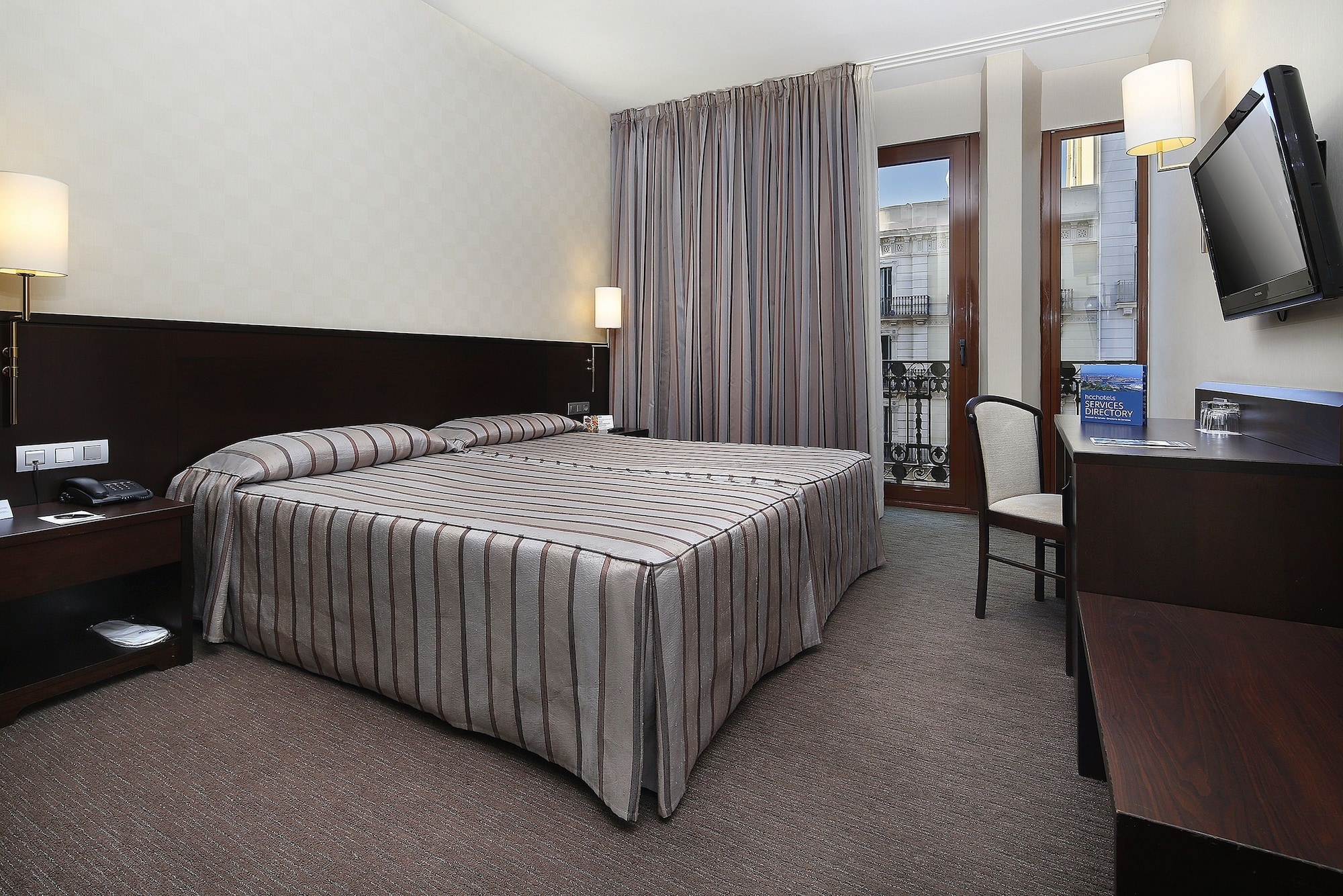 ROOM, SINGLE, DOUBLE BED