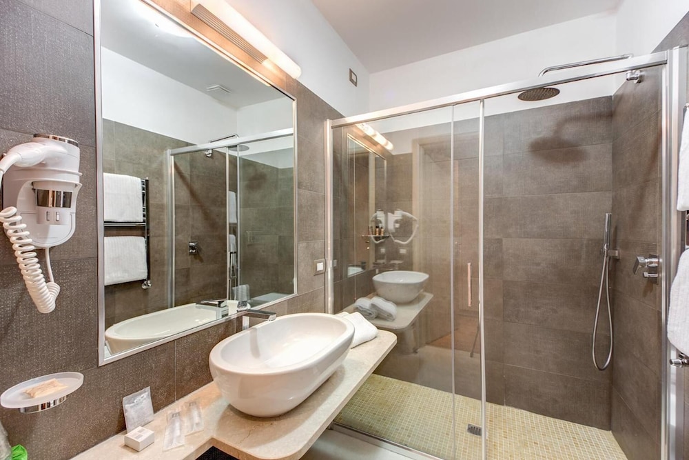 Boutique Rome Inn 20/22