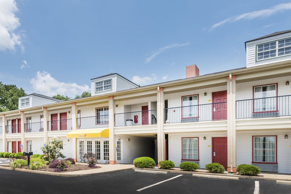 Super 8 By Wyndham Alexander City 3/29