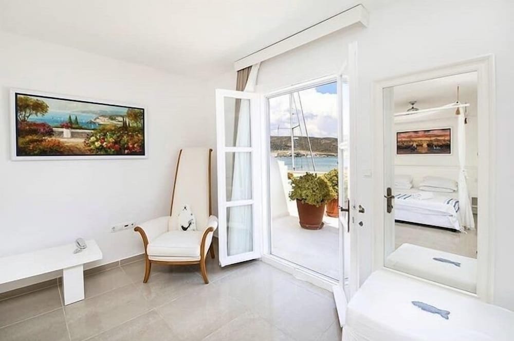 Alacati Port Hotel 17/50