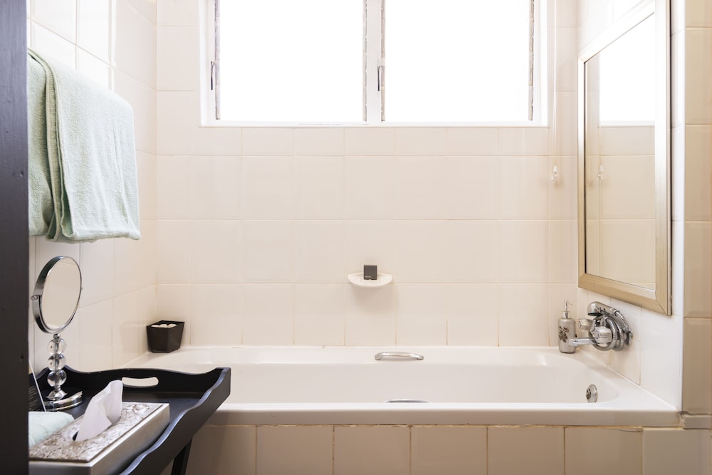 Ama Zulu Guesthouse And Safaris 46/50