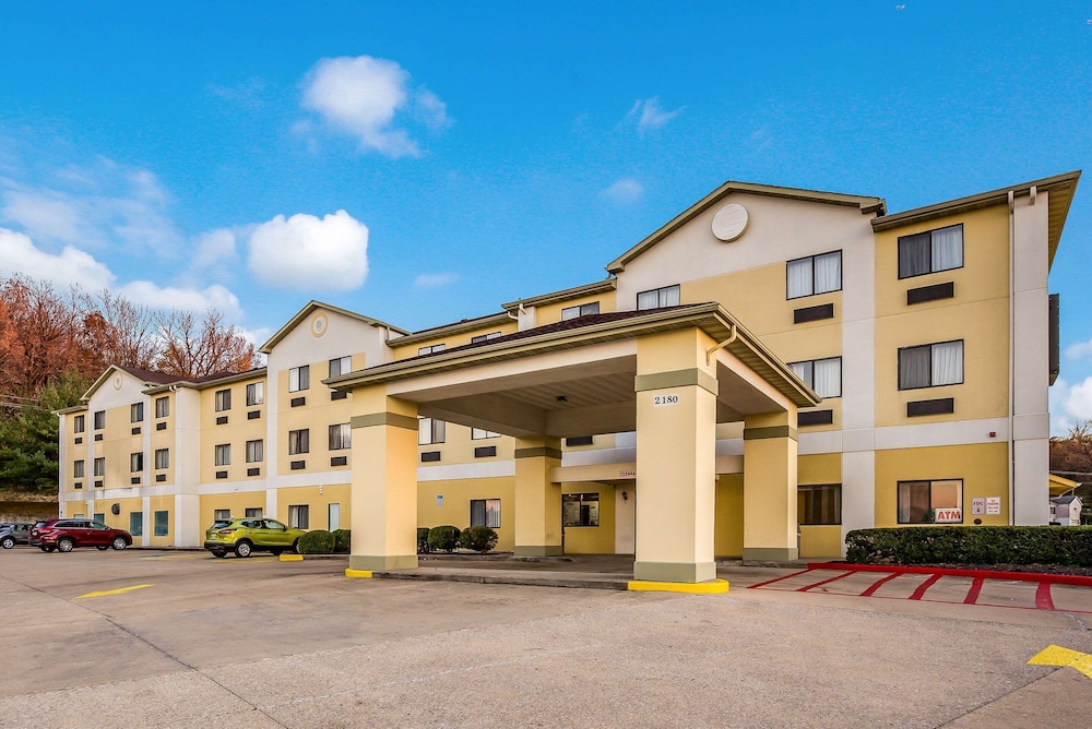 Quality Inn & Suites Caseyville - St. Louis 2/38