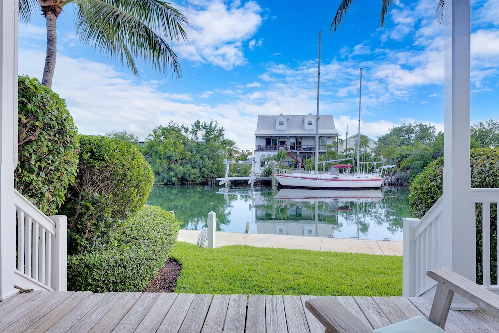 Coral Lagoon Resort Villas &amp; Marina by Keys Caribbean 45/50