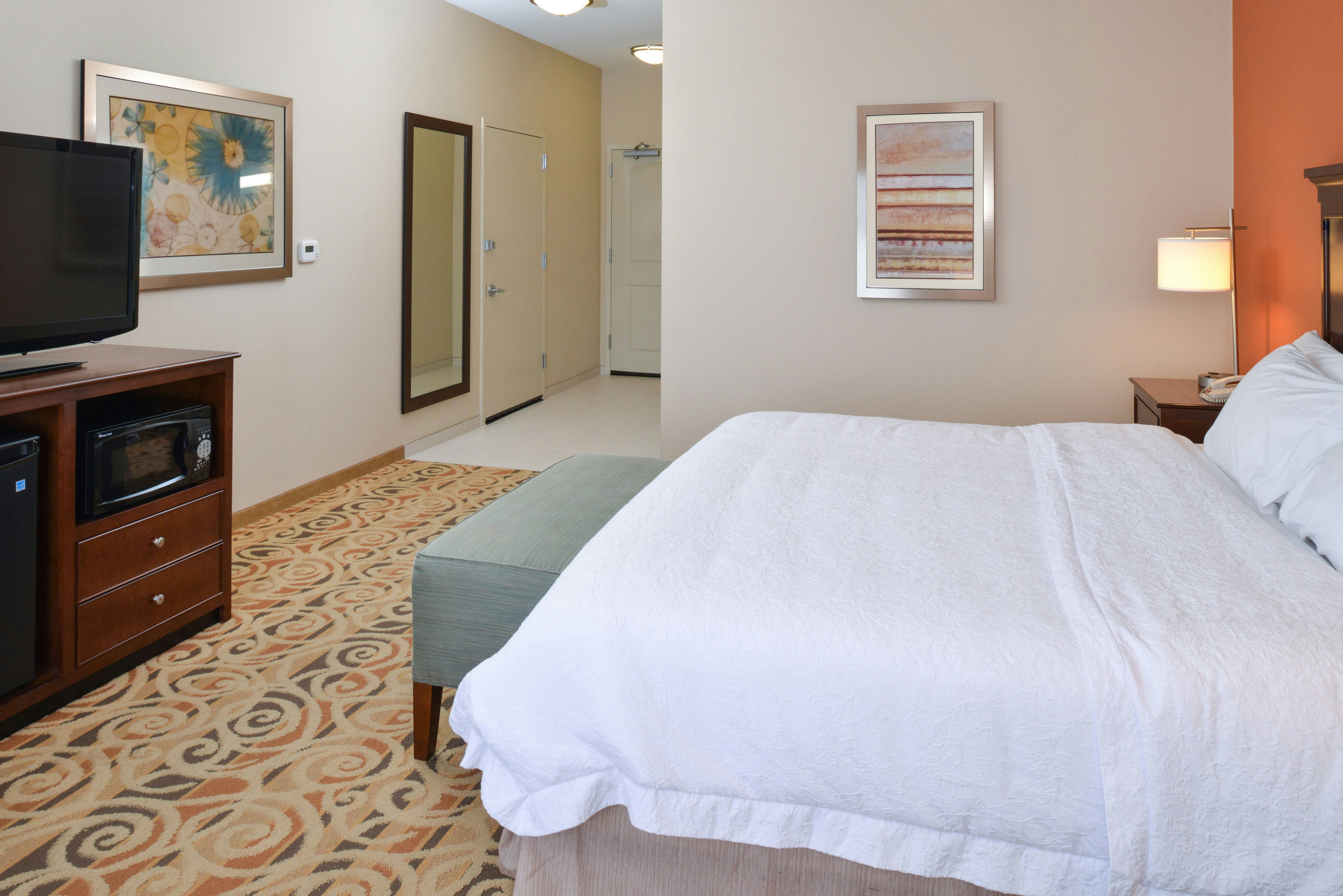 غرفة بسرير كينج لذوي الإعاقة، Hampton Inn And Suites Ocala 3/4