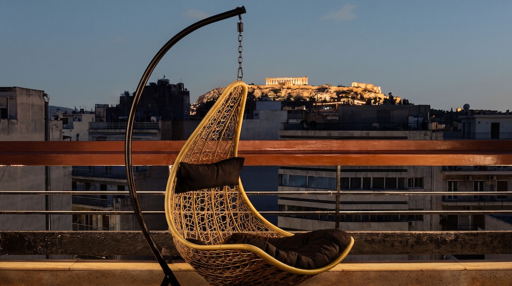 Athens Odeon Hotel 3/69