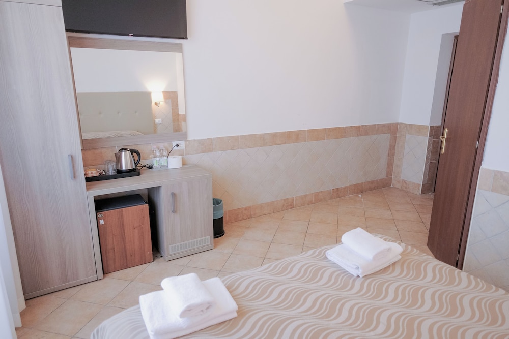 Hotel Alex Square 15/28