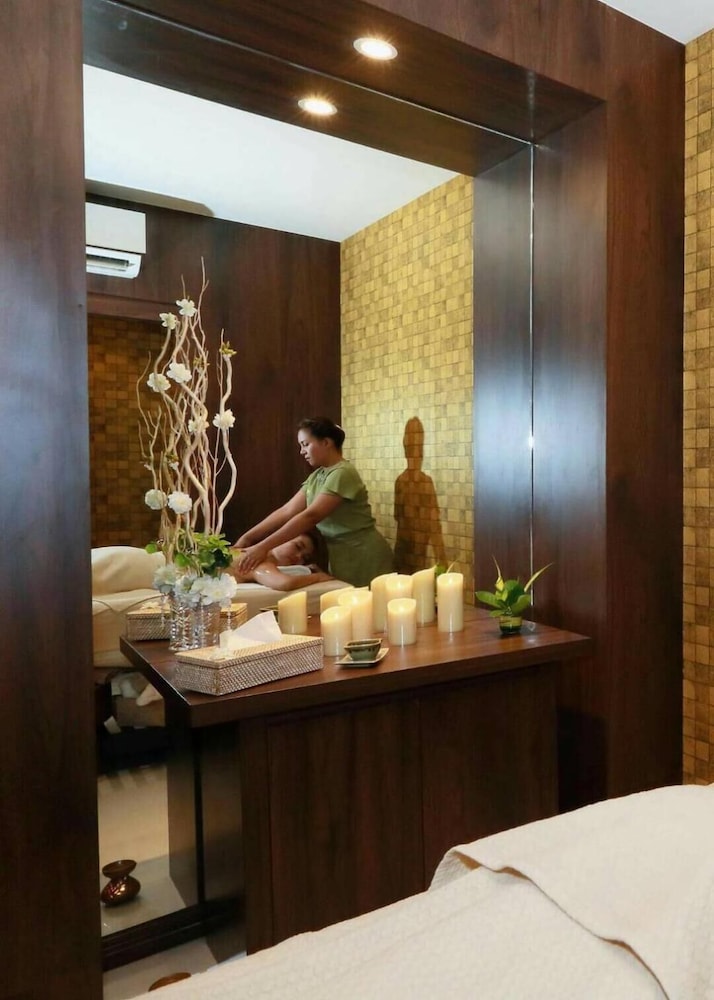 Trat City Hotel 43/56