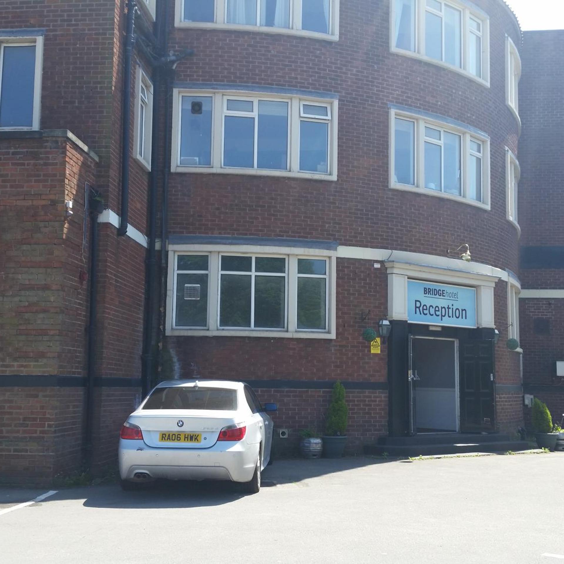 The Bridge Hotel 52/63