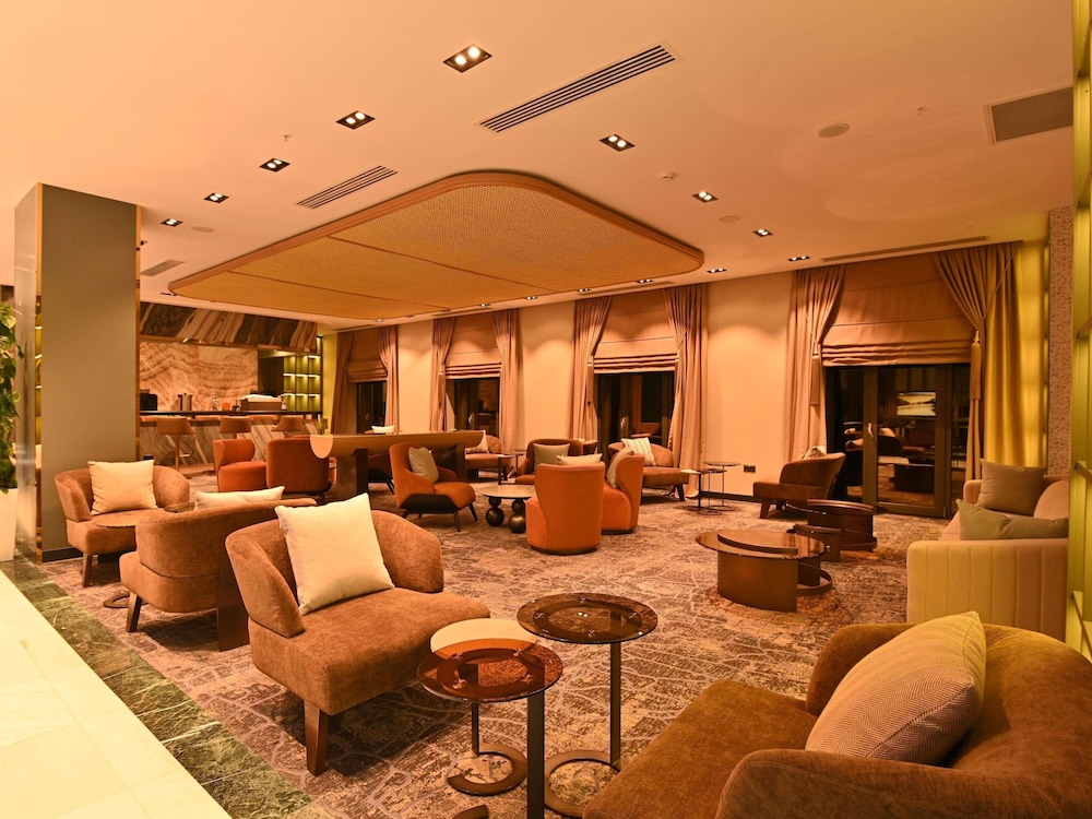 Mercure Tashkent North 72/90
