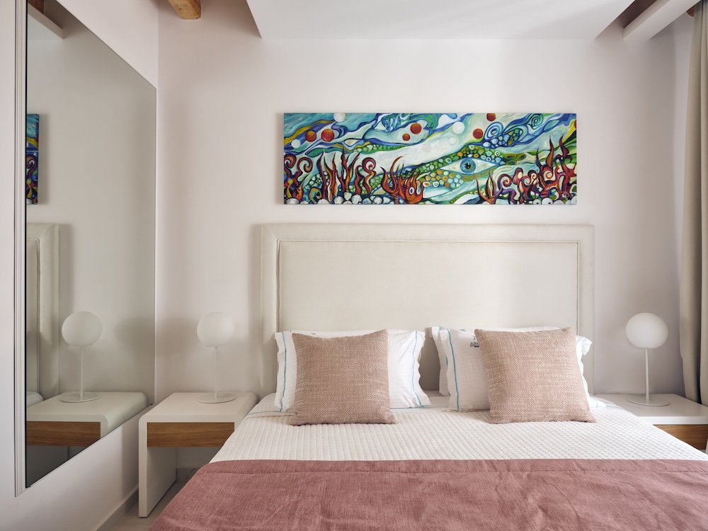 Arcs Boutique Villa Hotel 28/77