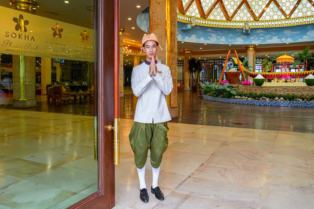 Sokha Phnom Penh Hotel 12/85